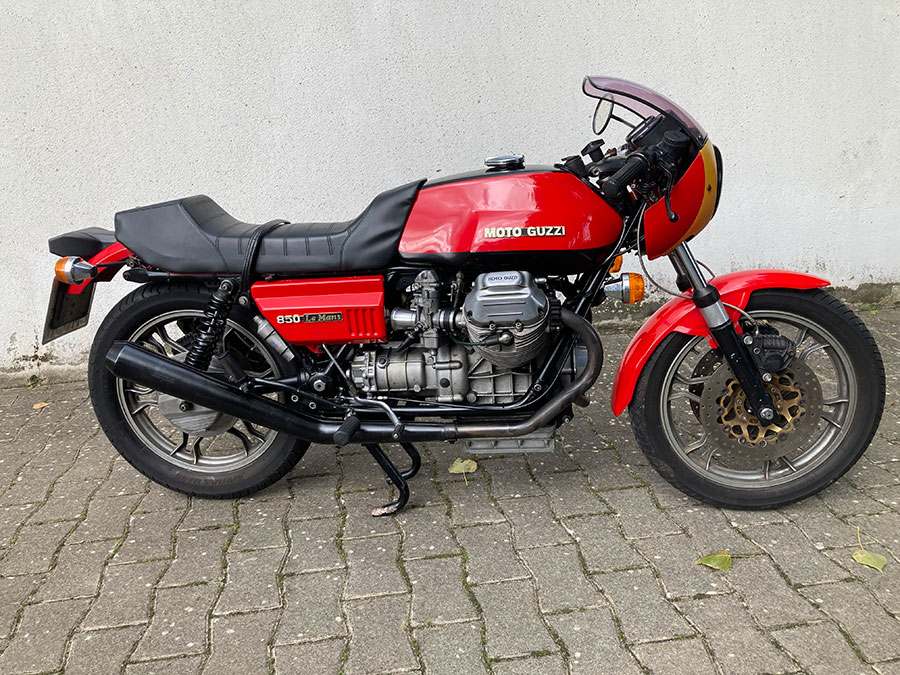 Moto Guzzi Le Mans 3